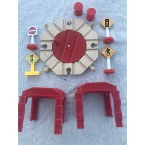 Vtg Brio Wooden Railway Mechanical Turntable #33361 Signs Supports Thomas Train